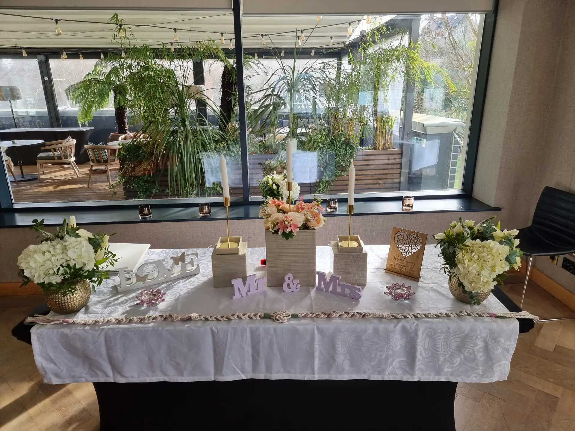 Karen & Marc Altar